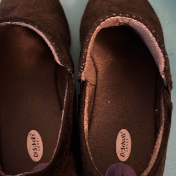 Dr. Scholls black loafer/bootie, dotted suede material, size 8.5 - Picture 4 of 5